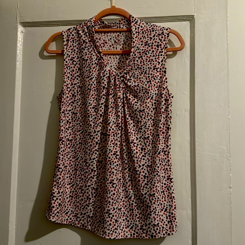 Talbot’s polka dot sleeveless blouse